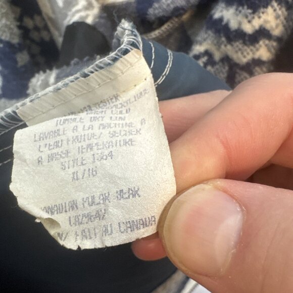 Vintage 90s Canadian Polar Bear Fleece Jacket Women XL Winter Animal Print - Picture 9 of 9